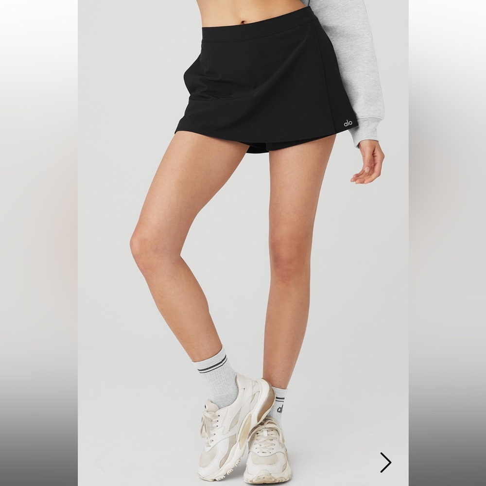 Alo Clubhouse skort NWOT